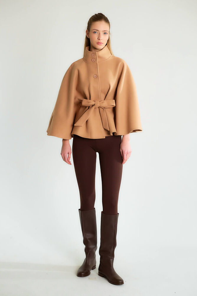 Yüksek Yaka Kuşaklı Pelerin - Camel - 3
