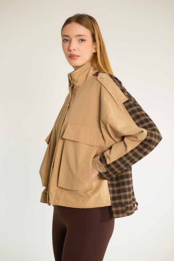  ARKASI DESENLİ CEPLİ MONT - CAMEL - 3