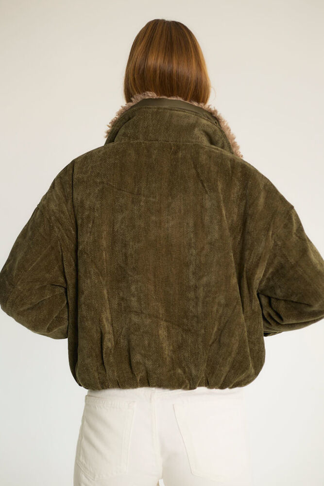 Peluş Yakalı Cepli Kısa Mont - Haki - 5