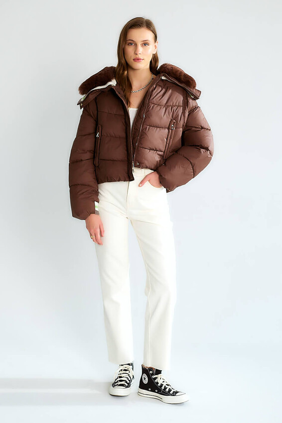 Kürk Kapüşonlu Şişme Kısa Mont - Kahve - 3