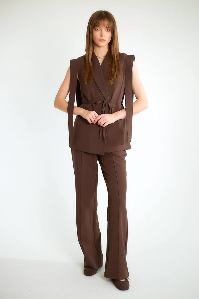 Kuşaklı Kolsuz Blazer Yelekli Pantolonlu Takım - Kahve - 1