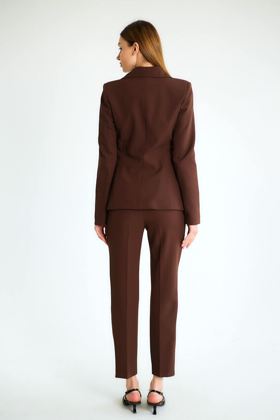 Tek Düğmeli Blazer Ceketli Dar Paça Pantolonlu Takım - Kahve - 3