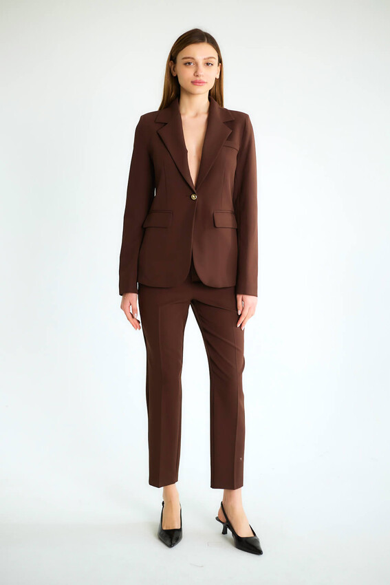 Tek Düğmeli Blazer Ceketli Dar Paça Pantolonlu Takım - Kahve - 2