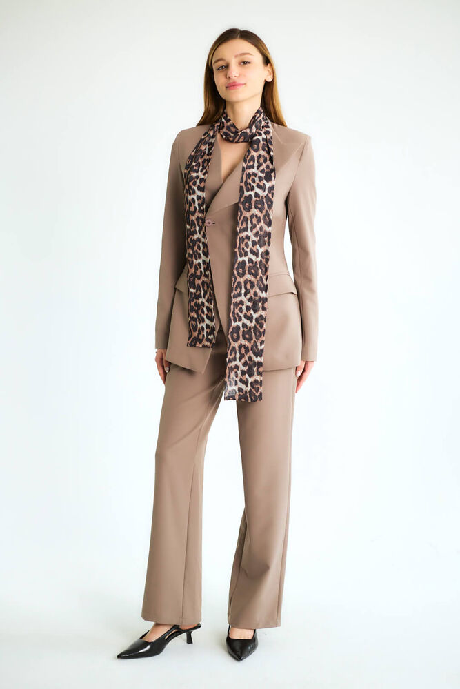 Leopar Eşarp Detaylı Blazer Ceketli Pantolonlu Takım - Vizon - 2